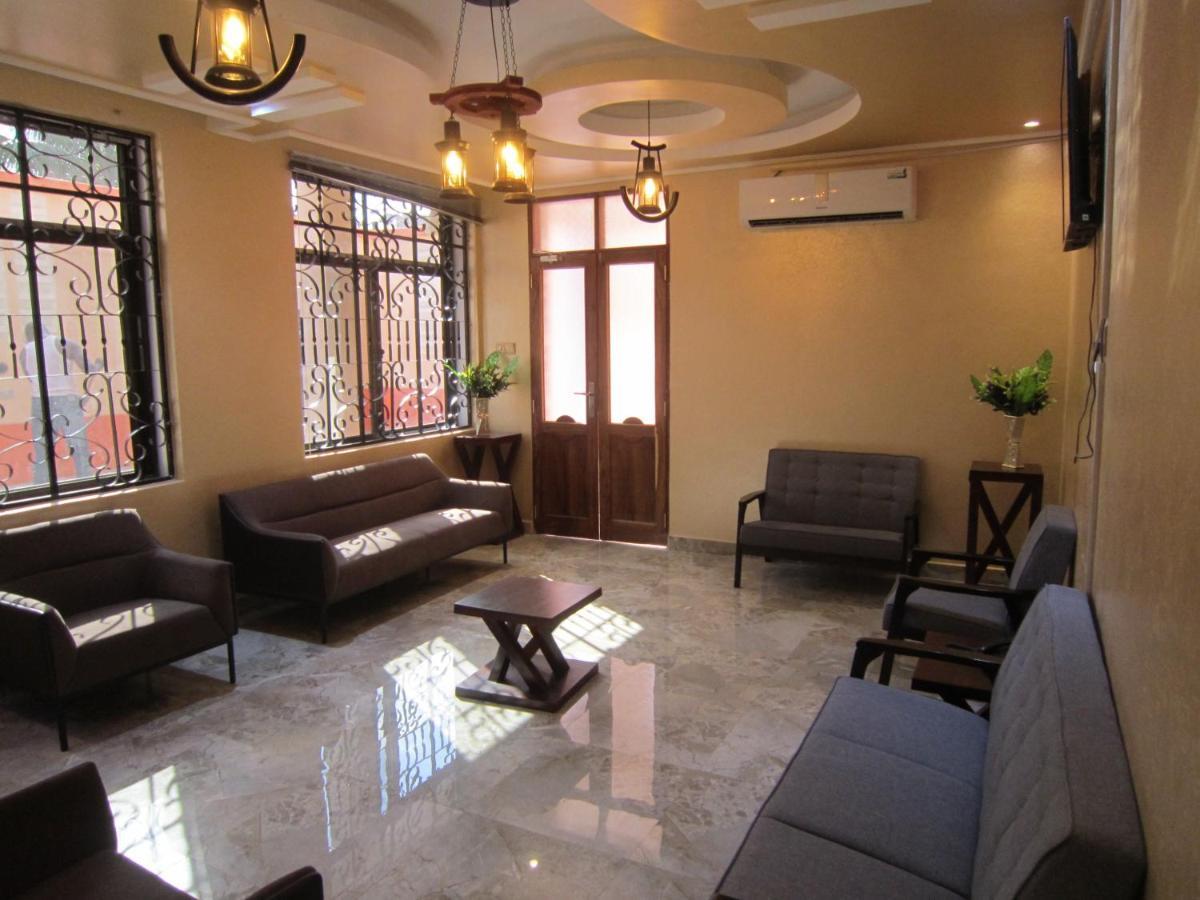 Jakicha Motel Dar es Salaam Exterior foto